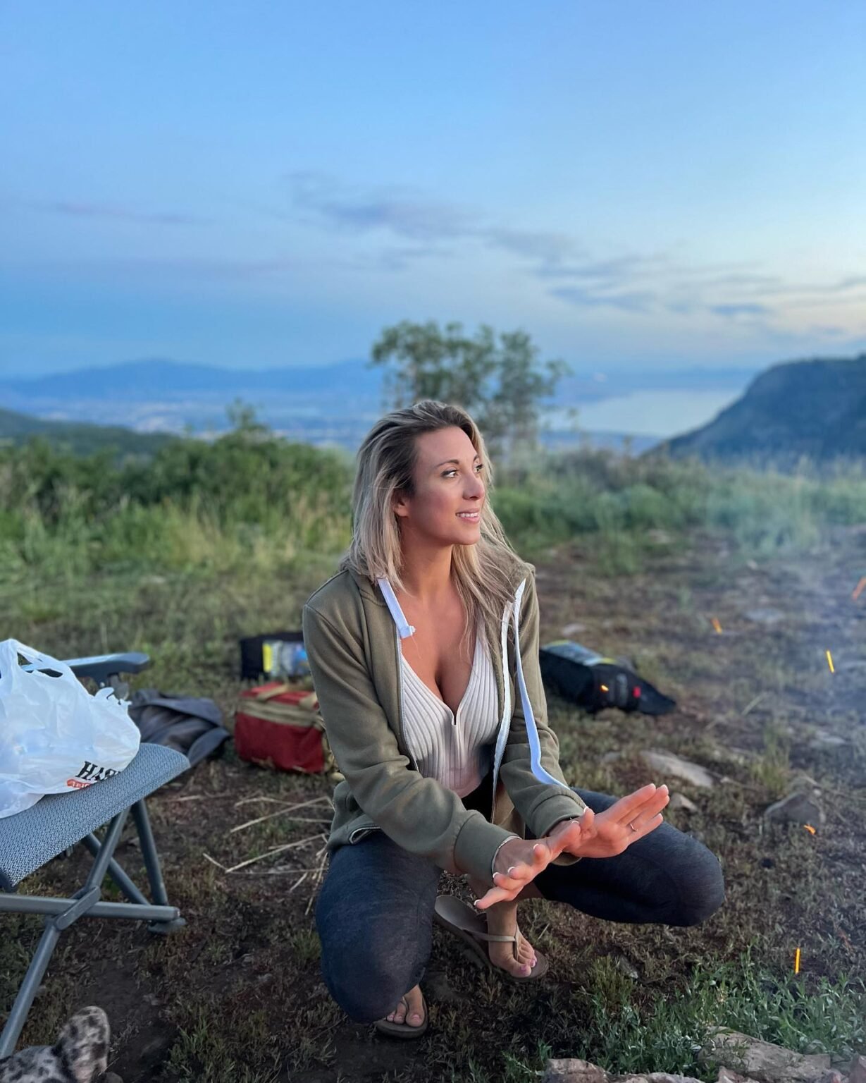 Ree Marie Bio, Age, Career, Net Worth, Height, Education,(02)