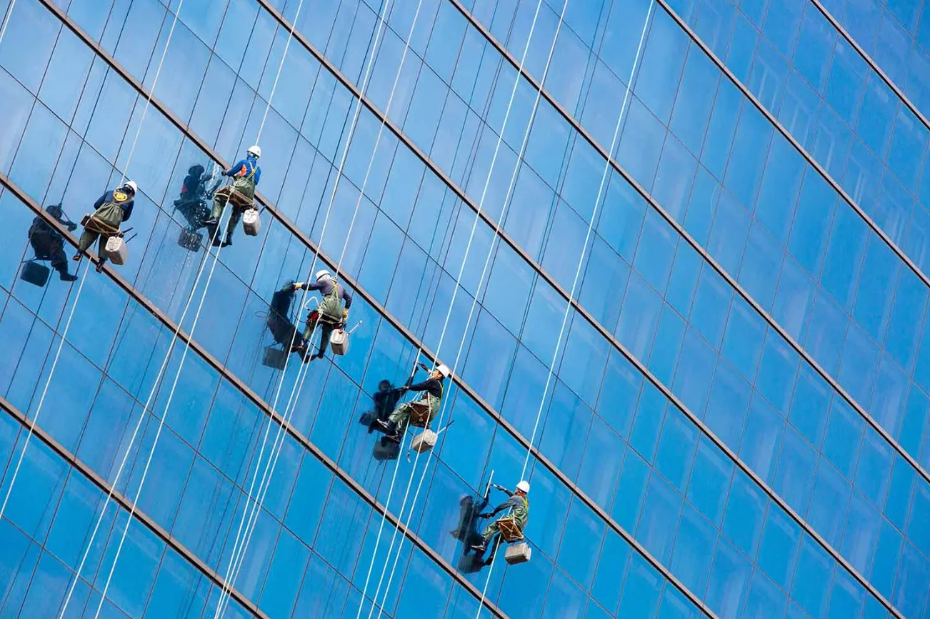 Is High Rise Window Cleaning Dangerous