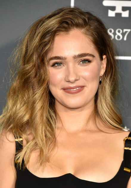 Haley Lu Richardson Height