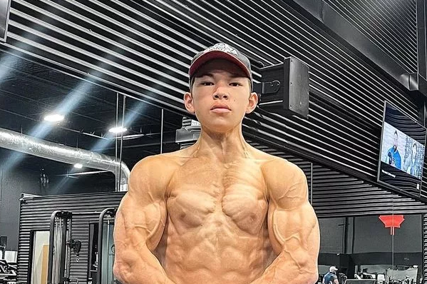 Tristyn Lee Age